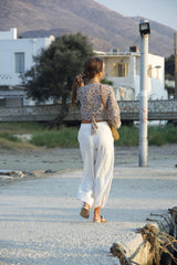 Loose fit trousers with elastic waist